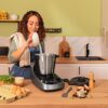 Cecotec Robot de cuisine multifonction Mambo Touch avec pichet Habana. 1600 W, 37 fonctions, écran tactile TFT 5" recette intégrée, 3,3 l, APP, balance et en acier inoxydable +... – Image 4